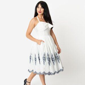 Unique Vintage White & Navy Golightly Swing Dress XS Like New